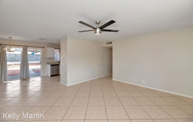 Building Photo - 3 br, 2 bath House - 4738 W Charleston Avenue