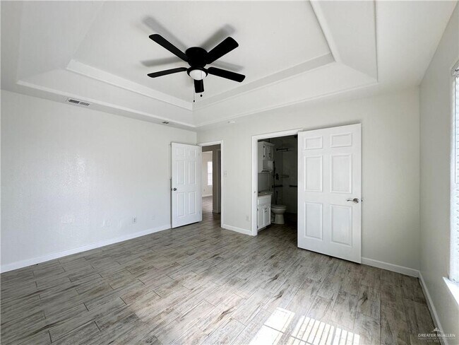 Building Photo - 9 Villa Linda Ave