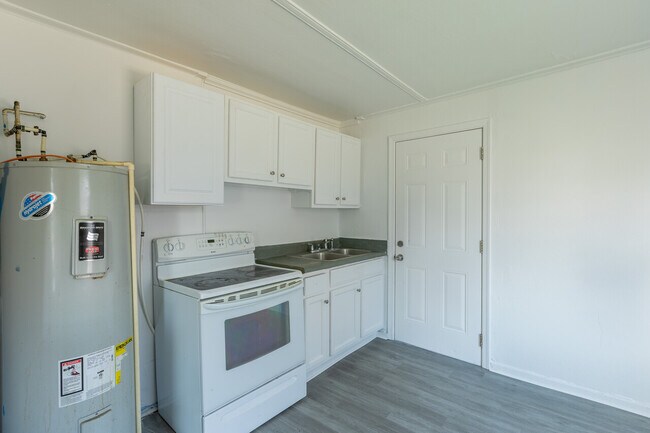 Foto del edificio - 46 Carver Cir