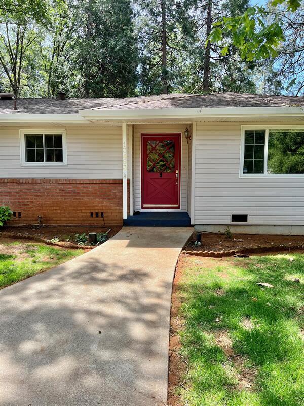 Building Photo - 13483 Evergreen Dr