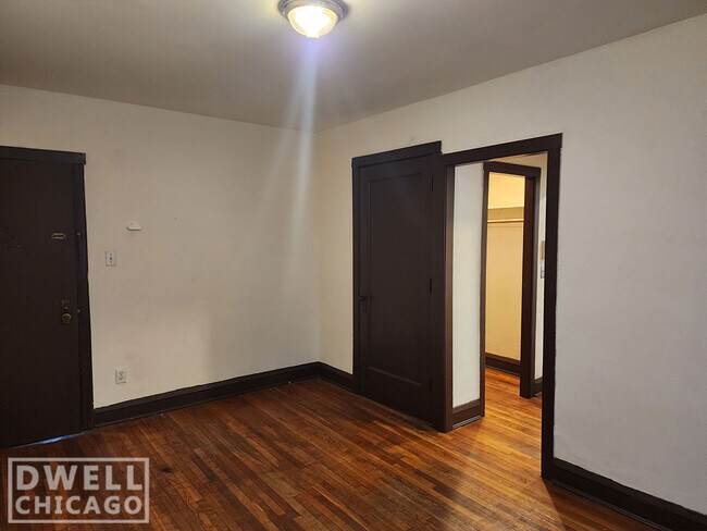 Foto del edificio - 2639 N Spaulding Ave