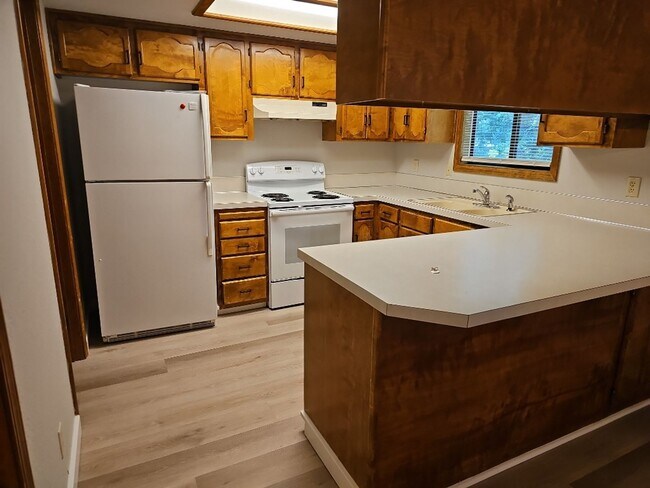 Foto del edificio - ? MOVE IN SPECIAL! ? $99.00 1st month rent!