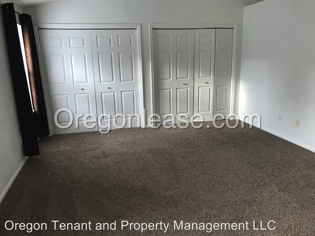 Building Photo - 3 br, 2.5 bath House - 3725 Westleigh st