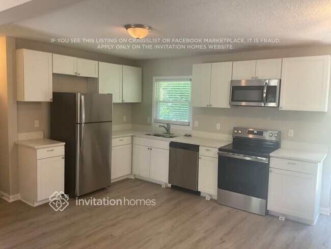 Foto del edificio - 1833 Rollingwood Dr SE