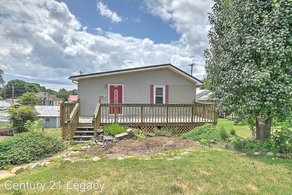 Primary Photo - 1 br, 1 bath House - 1016 Walnut Ave