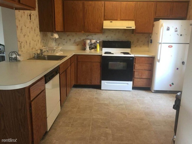 Building Photo - 2 br, 1 bath House - 3244 Niagara Square