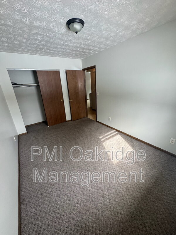 Foto del edificio - 205 Debbie Dr