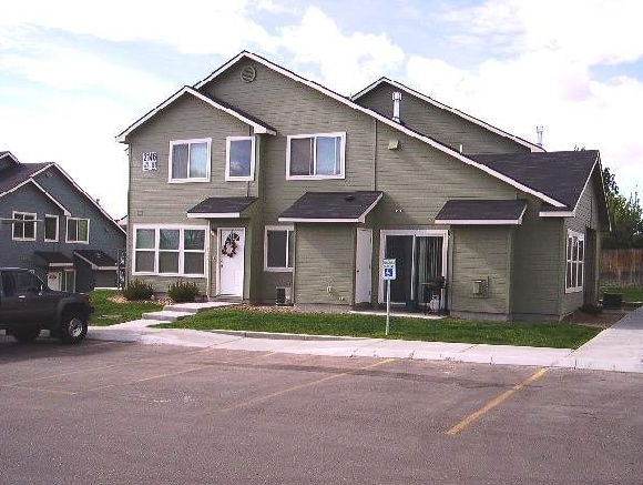 Building Photo - Lexi's Lane Townhomes