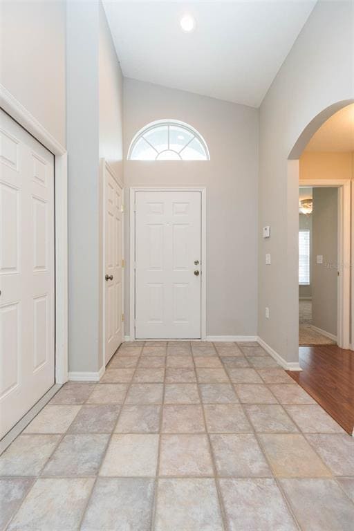 Building Photo - 4550 Roundview Ct