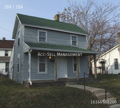 Building Photo - 651 Butterworth St SW