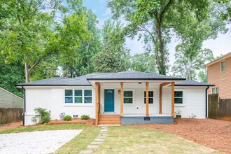 1540 Eastland Rd SE