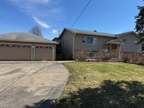 Building Photo - 16035 S Parker Rd