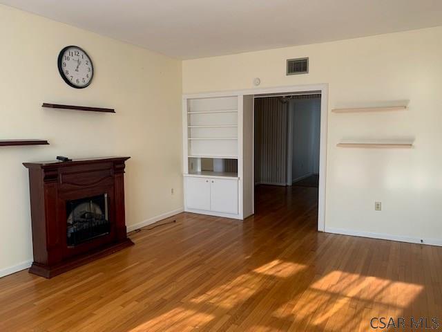 Building Photo - 207 Diamond Blvd