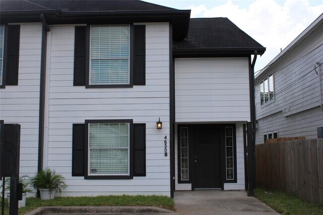Foto del edificio - 4650 Larkspur St