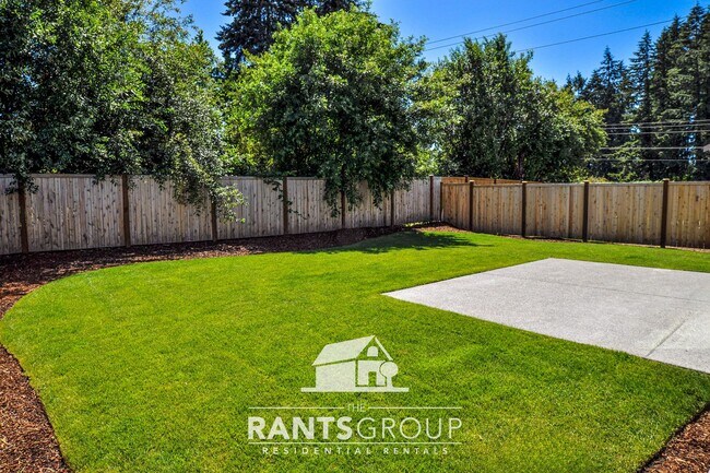 Foto del edificio - Beautiful  3 bedroom, 2.5 bath, 2-story home in Steilacoom Ridge