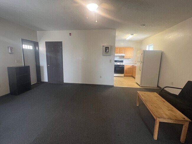 Foto del edificio - 664 Willey St