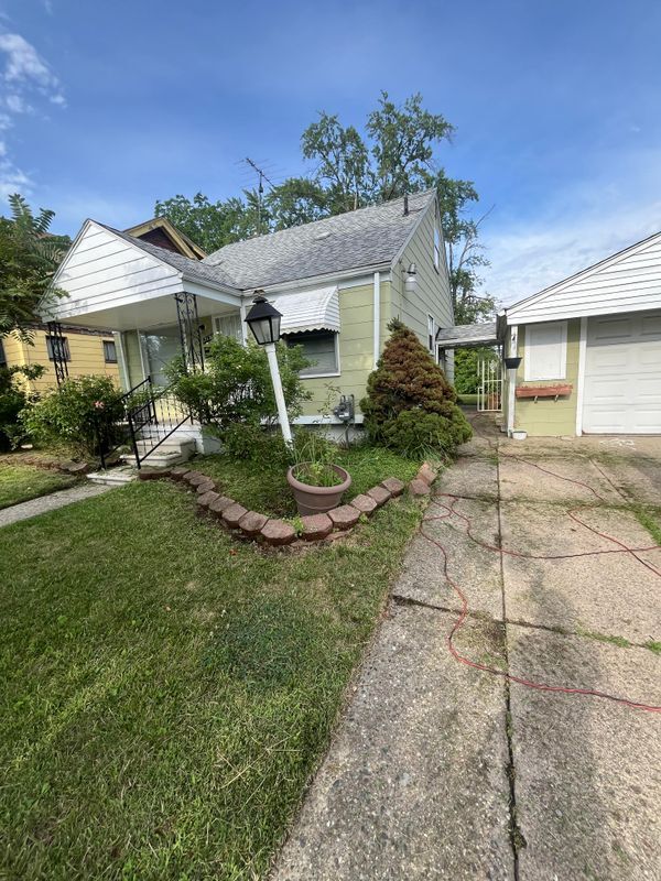 Foto principal - 17130 Joann Ave