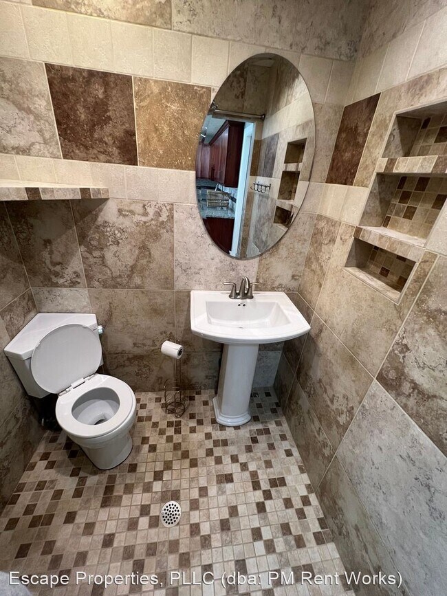 Foto del edificio - 1 br, 1 bath House - 156 N. 300 W.