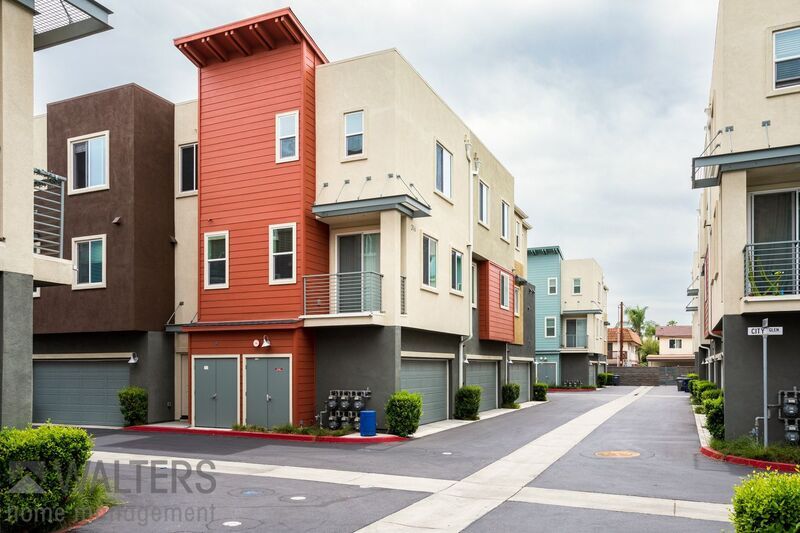 316 Antoni Glen Unit 904, Escondido, CA 92025 Condo for Rent in