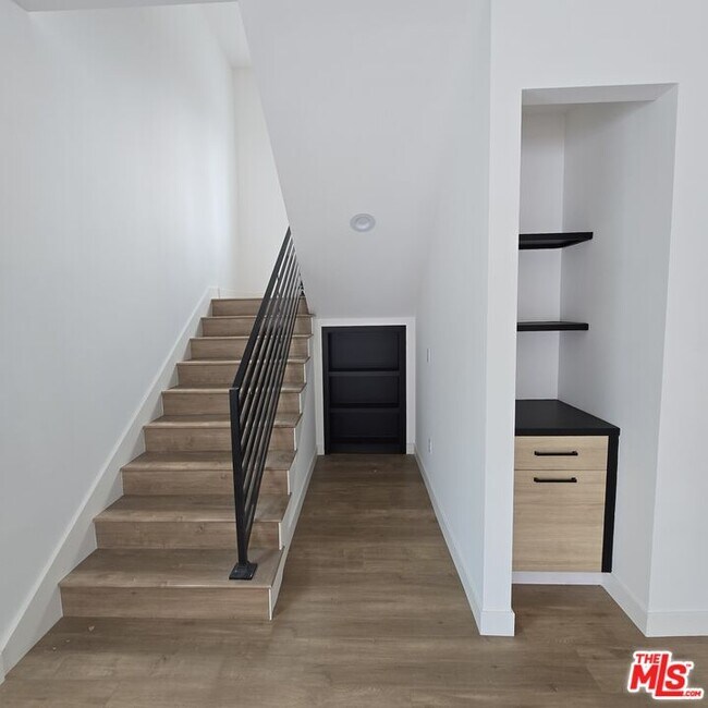 Foto del edificio - 2109 S West View St