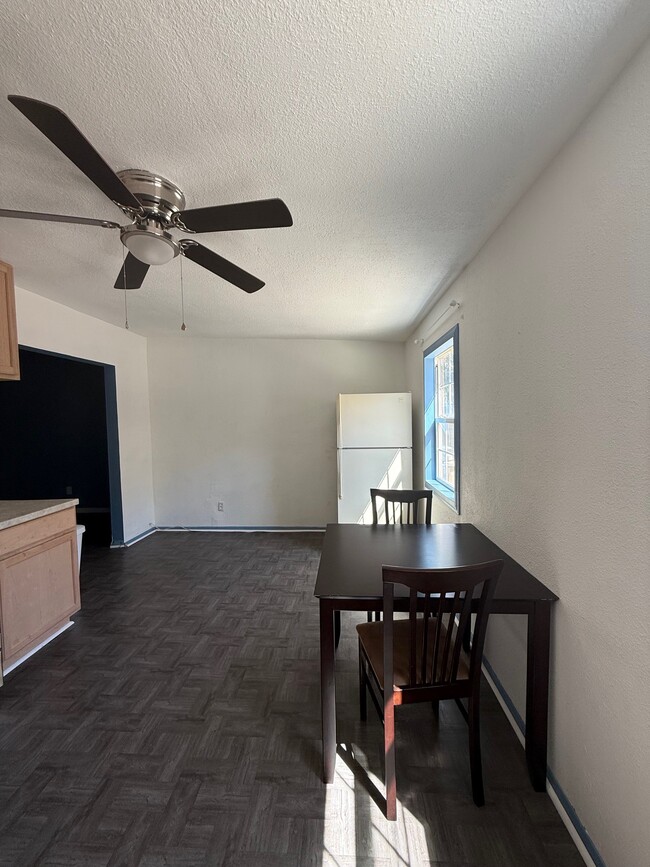 Foto del edificio - 40433 Valiente Dr