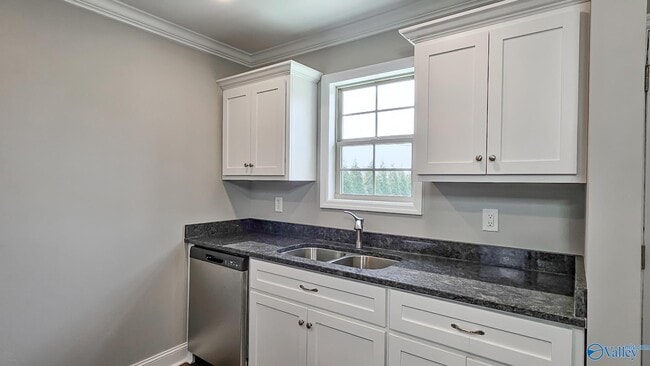 Foto del edificio - 16787 Newby Chapel Rd