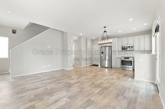 Foto del edificio - 1658 W 66th Ave