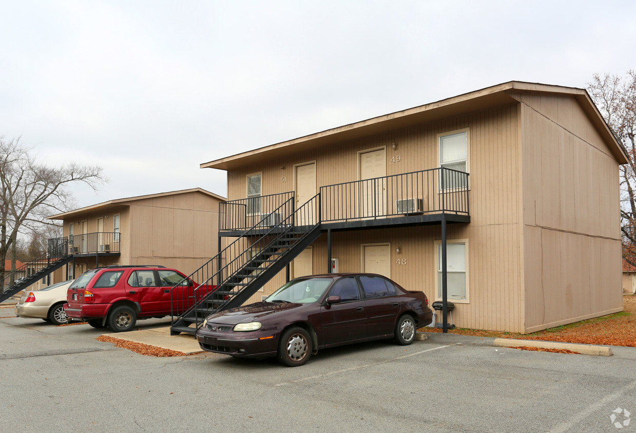 Primary Photo - Cedarcreek Apartments