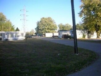 Building Photo - 705 Wolflin St