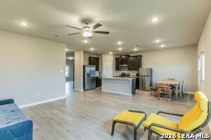 Building Photo - 7045 Vista Lp
