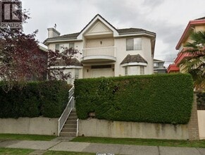 Building Photo - 1921 Harrison Dr