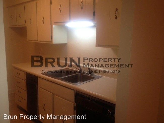 Building Photo - 178 Berlin Dr