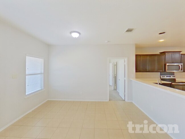 Foto del edificio - 605 W Grove Cir