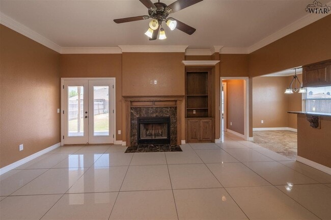 Building Photo - 6027 Laci Ln