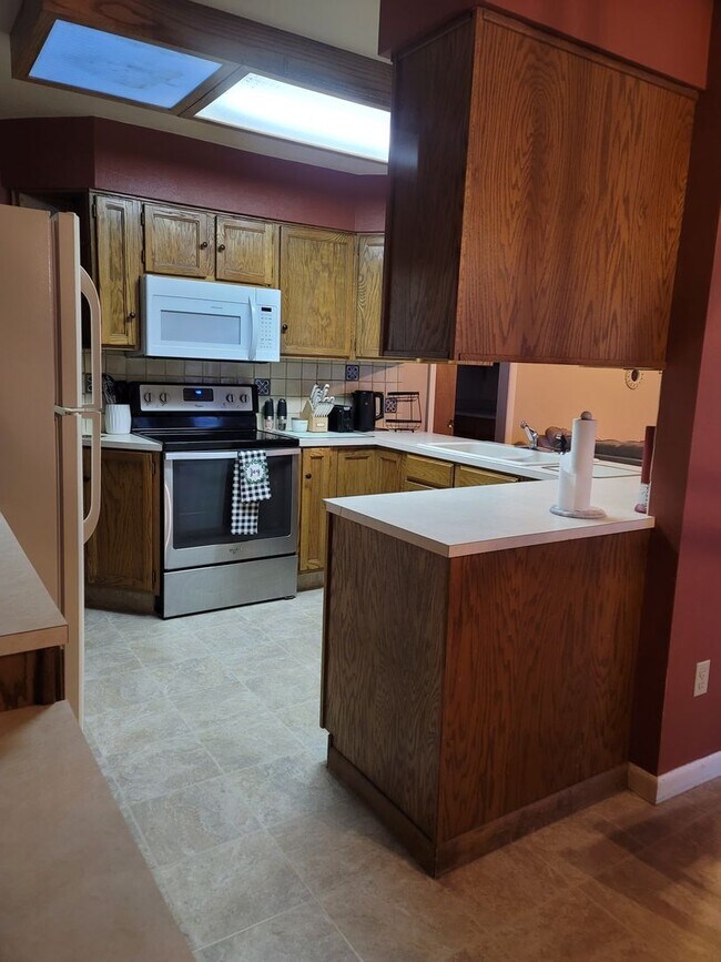 Foto del edificio - 6117 Shannon Ave