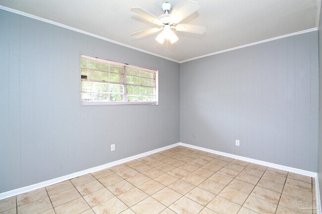 Foto del edificio - 6618 Applegate St