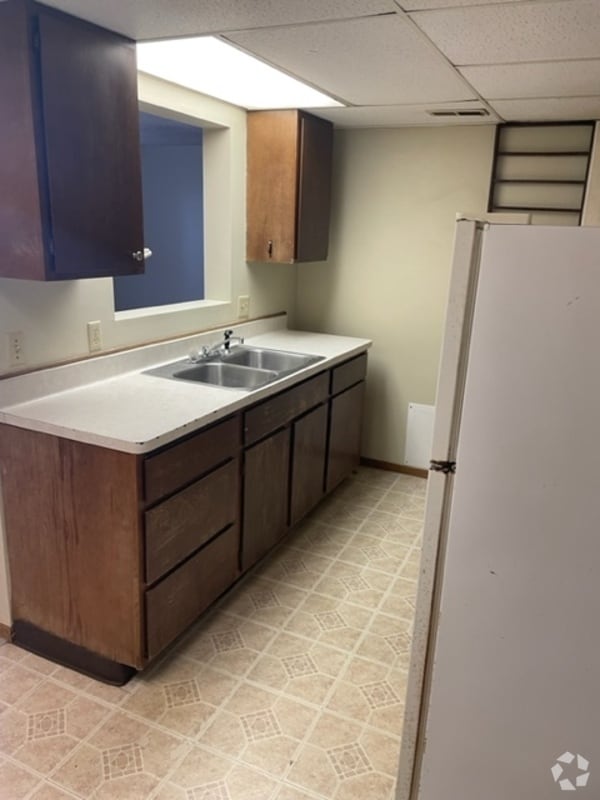 Apartments for Rent in Haven KS with Hardwood Floors 2 Rentals