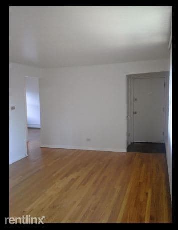 Building Photo - 1 br, 1 bath Apartment - 7824 S Shore Dr