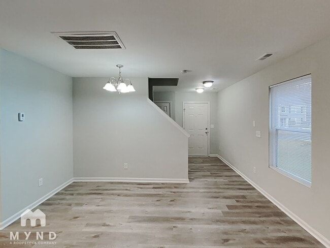 Building Photo - 6108 Fazenda Drive
