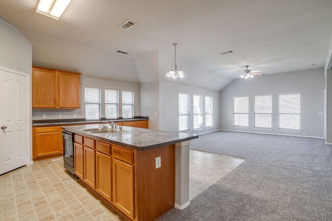 Building Photo - Ready for New Tenants- Amazing Mansfield Home- 3 Bed- 2 Bath- Mansfield ISD- 76063