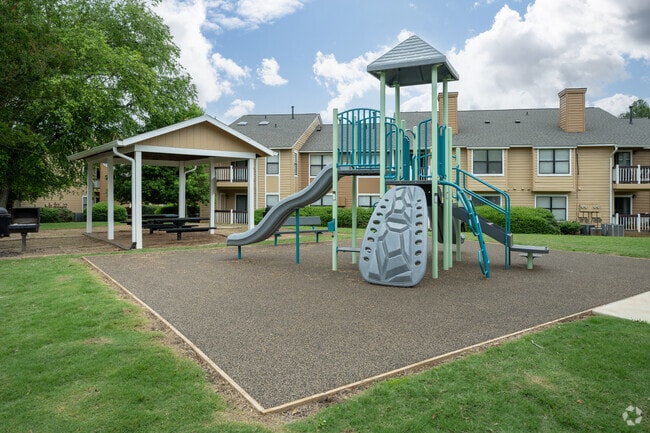 Playground - Park At Vietti