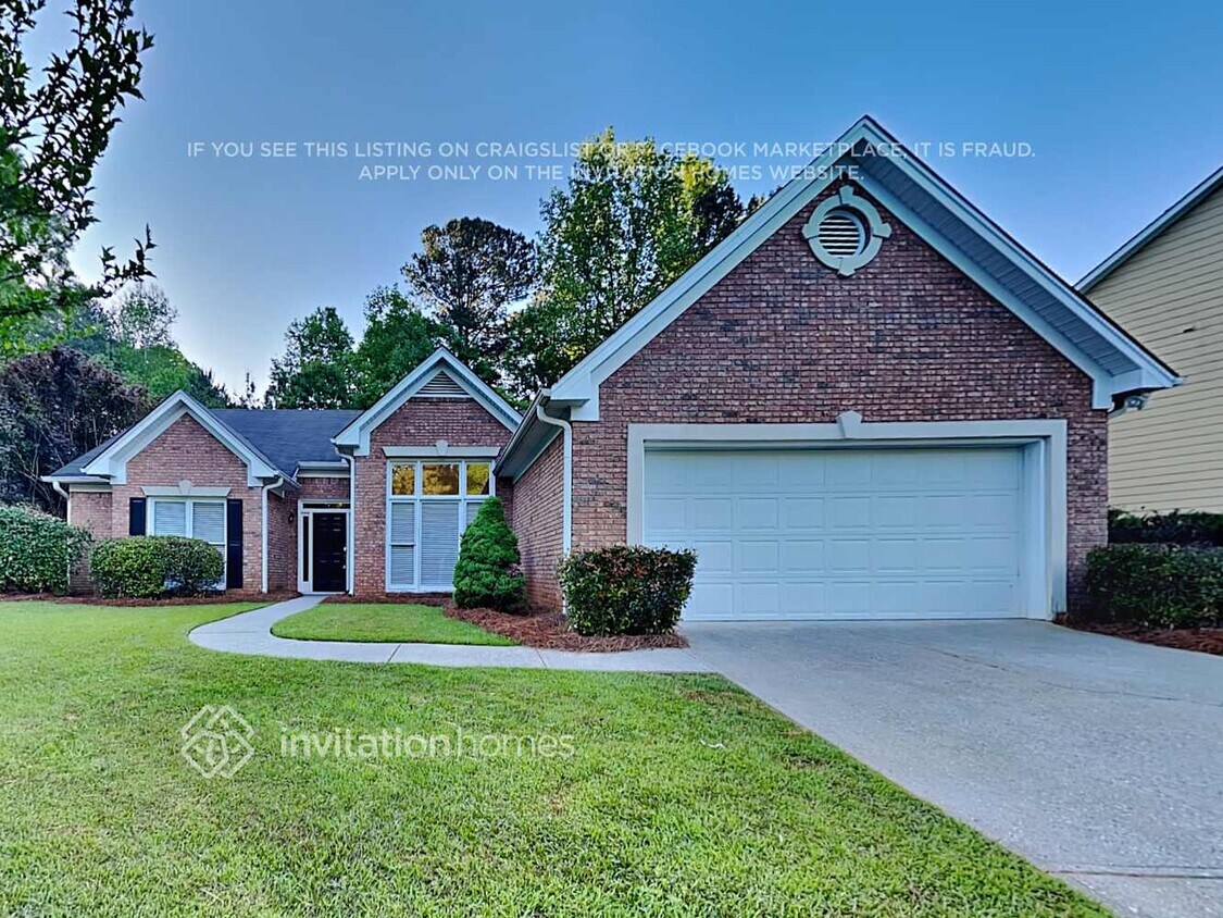 Primary Photo - 2015 Henderson Way NW