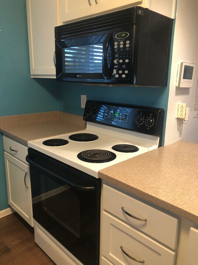 Foto del edificio - Kent Easthill 3 Bedroom Rambler