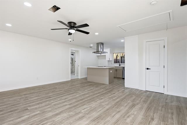 Building Photo - 405 Jannie St