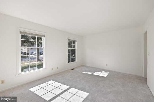 Foto del edificio - 29754 Wye Oak St