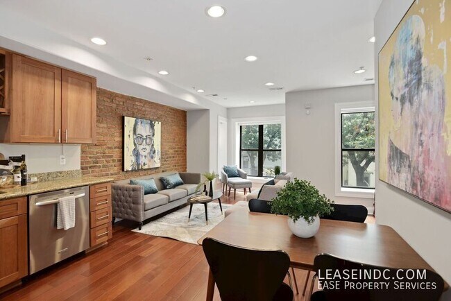 Foto del edificio - 1725 Euclid St NW