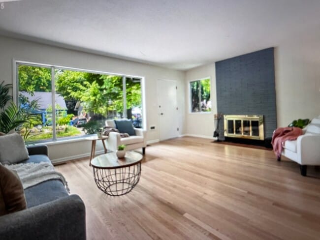 Foto del edificio - 3038 NE Hoyt St