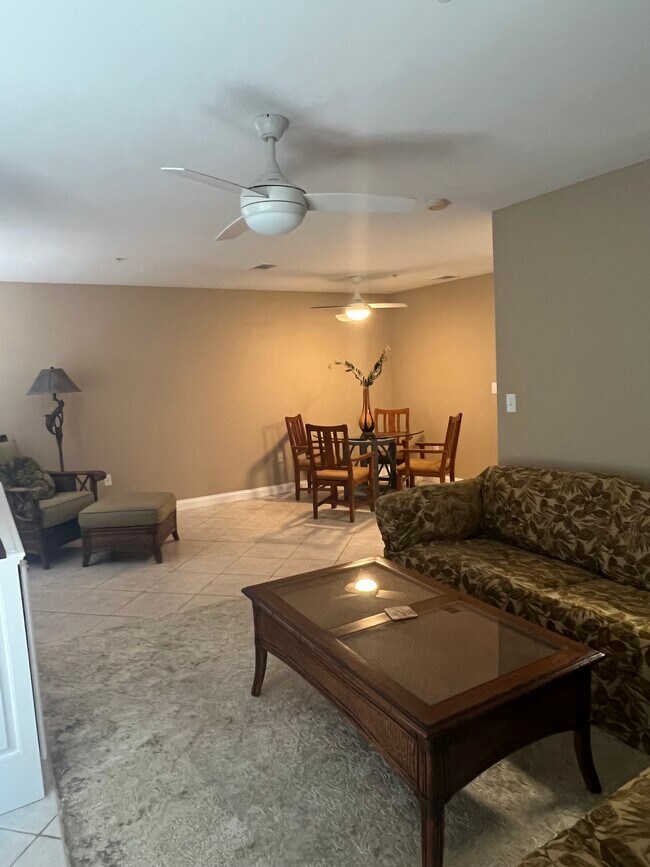 Foto del edificio - 1517 Regency Rd