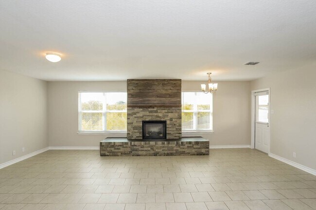 Building Photo - 9203 Savoy Sands