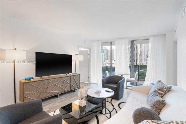 Foto del edificio - 801 S Miami Ave